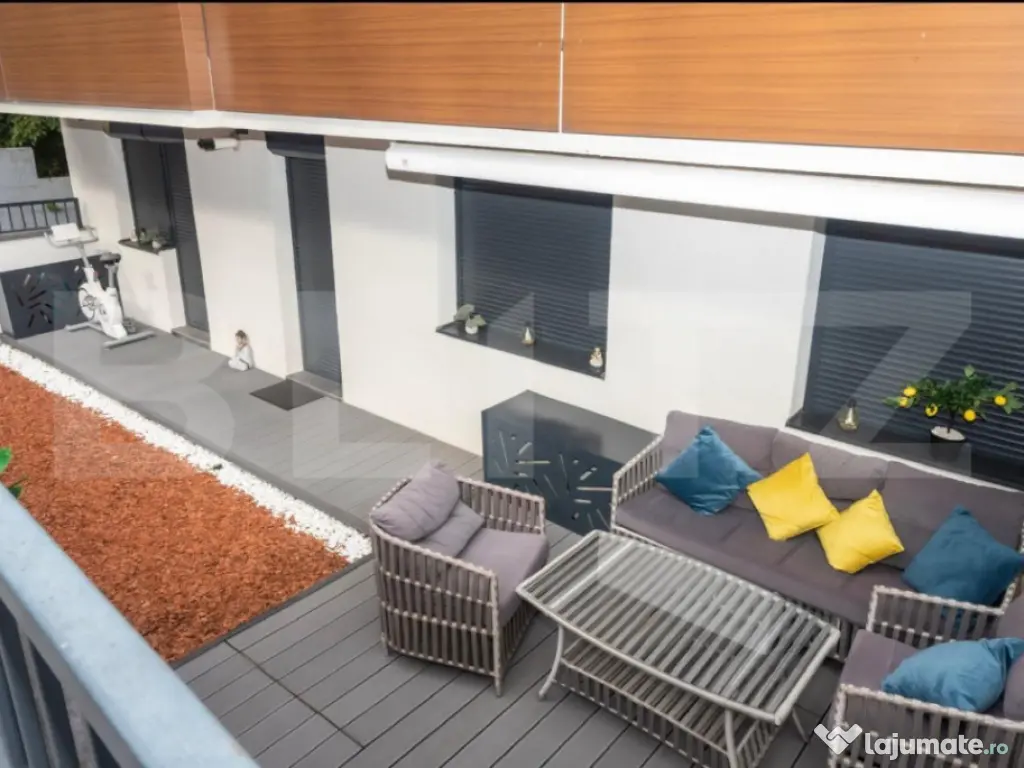 Apartament cu 3 camere, 60 mp, cu terasa de 37 mp si parcare