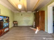 Casă cu 3 camere si teren generos de 1.519 mp în Prejme... 