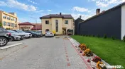 Casă de închiriat – ultracentral | Parter + Etaj separate |