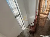Casă de închiriat – ultracentral | Parter + Etaj separate |