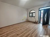 Casă de închiriat – ultracentral | Parter + Etaj separate |