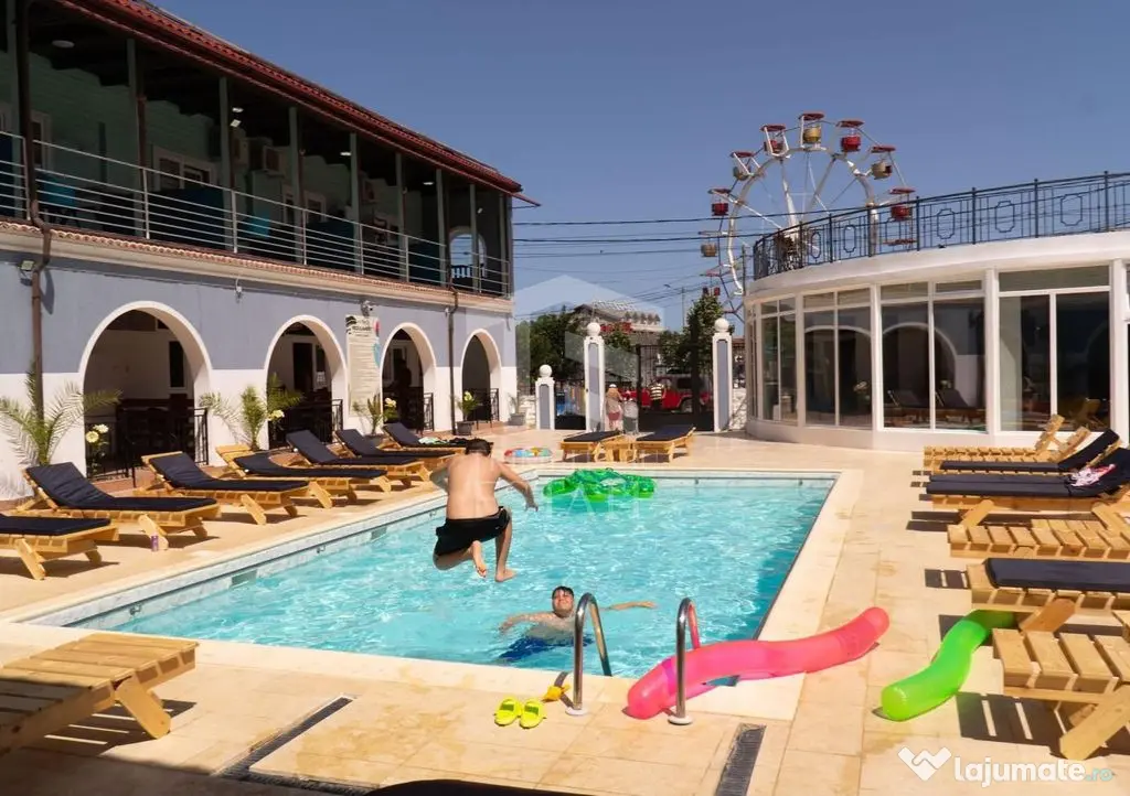 Hotel KM0 Costinesti + Restaurant + Bar + 6 spatii comerc...