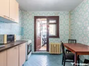 Apartament cu 3 camere de vânzare în zona Sebastian 