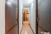 Apartament cu 3 camere de vânzare în zona Sebastian 