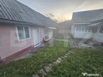 Casă cu 2 camere și anexe, zona centralǎ, Câmpeni