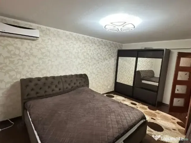 Ofer spre inchiriere apartament 2 camere zona Drumul Tabere