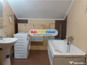 Imobil nou la cheie P 1 M, 12 camere! 