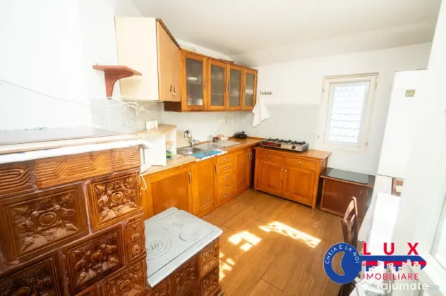 ID 9551 Casă P+1 de închiriat – Strada Mahmudiei