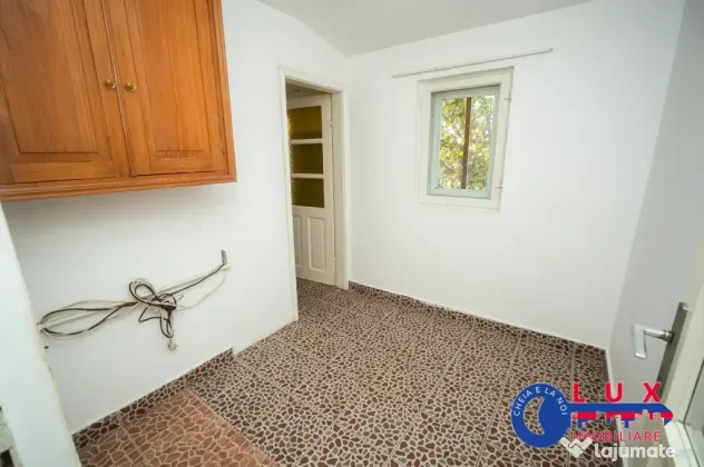 ID 9551 Casă P+1 de închiriat – Strada Mahmudiei