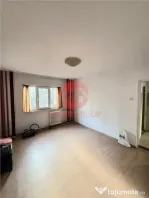 Apartament 3 Camere, Decomandat, Inel 2