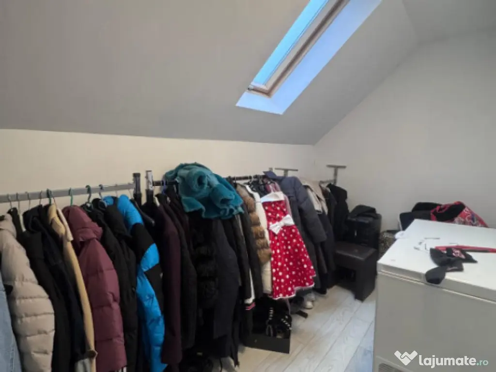 Casa individuala, teren 400mp, Radauti