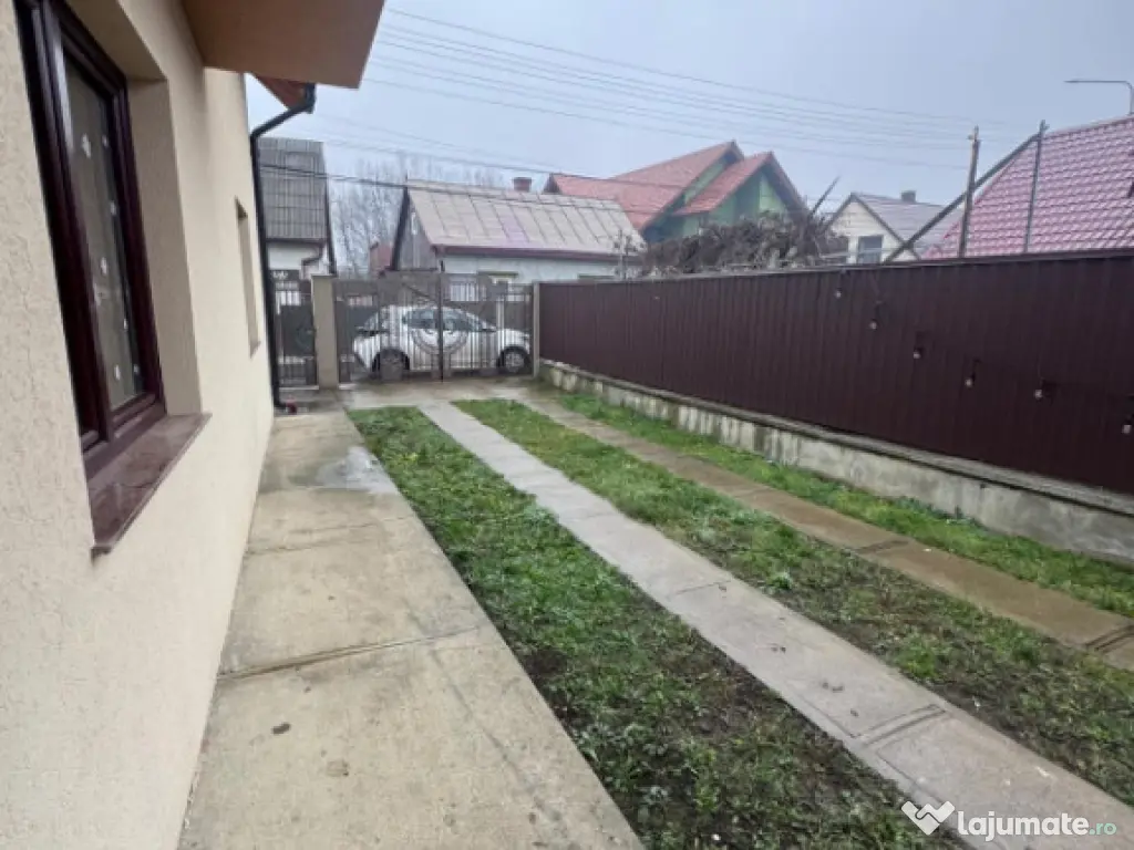 Casa individuala, teren 400mp, Radauti