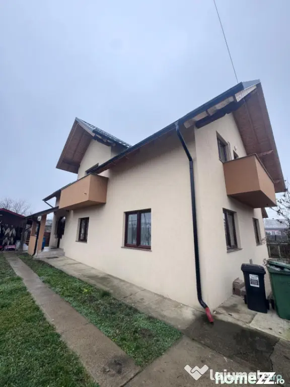 Casa individuala, teren 400mp, Radauti