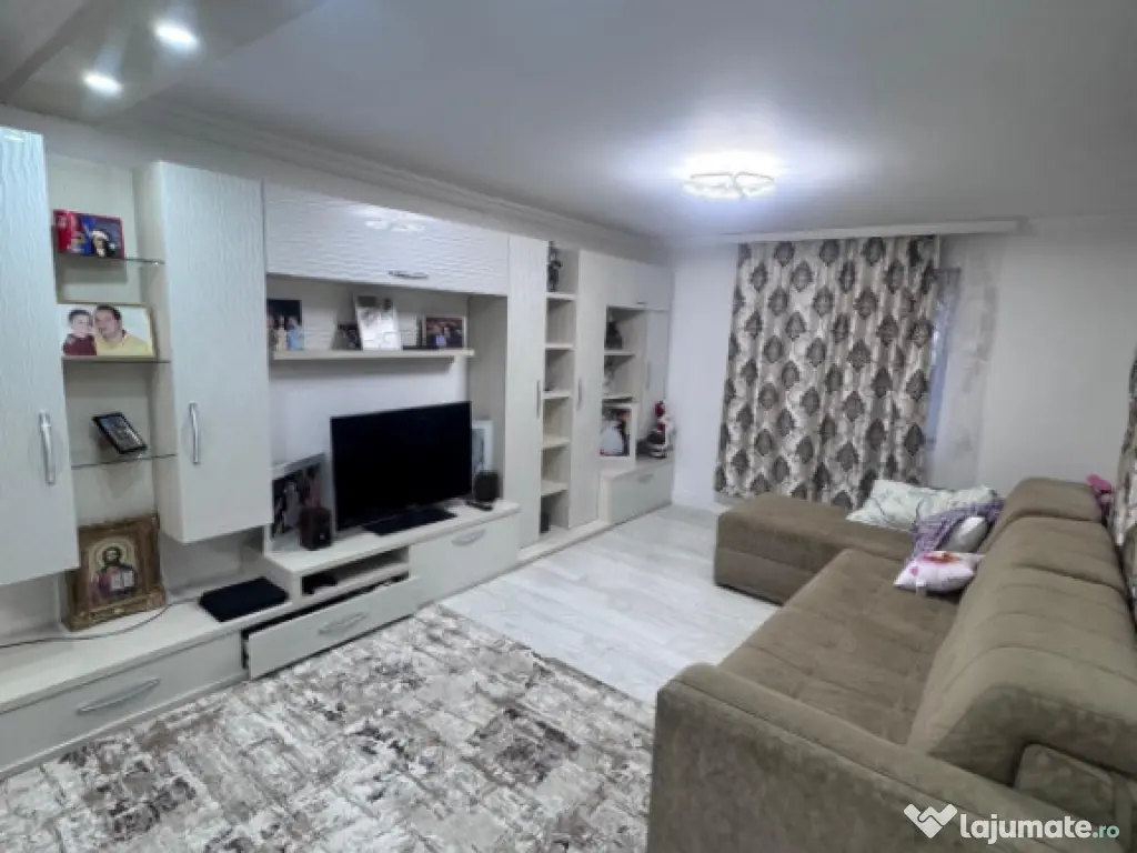 Casa individuala, teren 400mp, Radauti