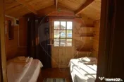 Afacere la cheie – Complex turistic cu 21 de căsuțe d...
