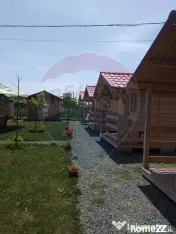 Afacere la cheie – Complex turistic cu 21 de căsuțe d... 