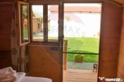 Afacere la cheie – Complex turistic cu 21 de căsuțe d... 
