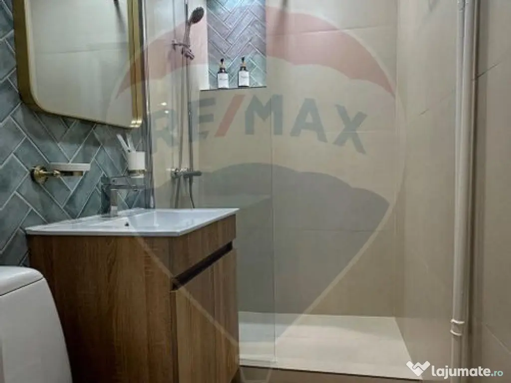 Apartament cu 2 camere de închiriat în zona Ultracentral