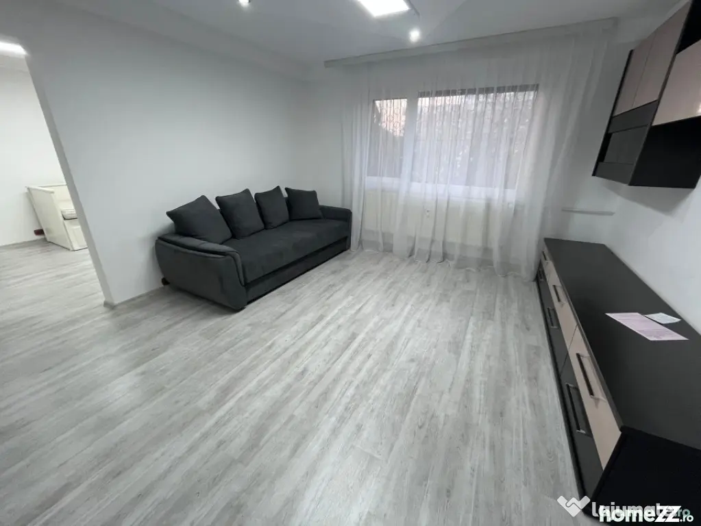 Apartament 3 camere, 63.80 mp utili, zona Centrala