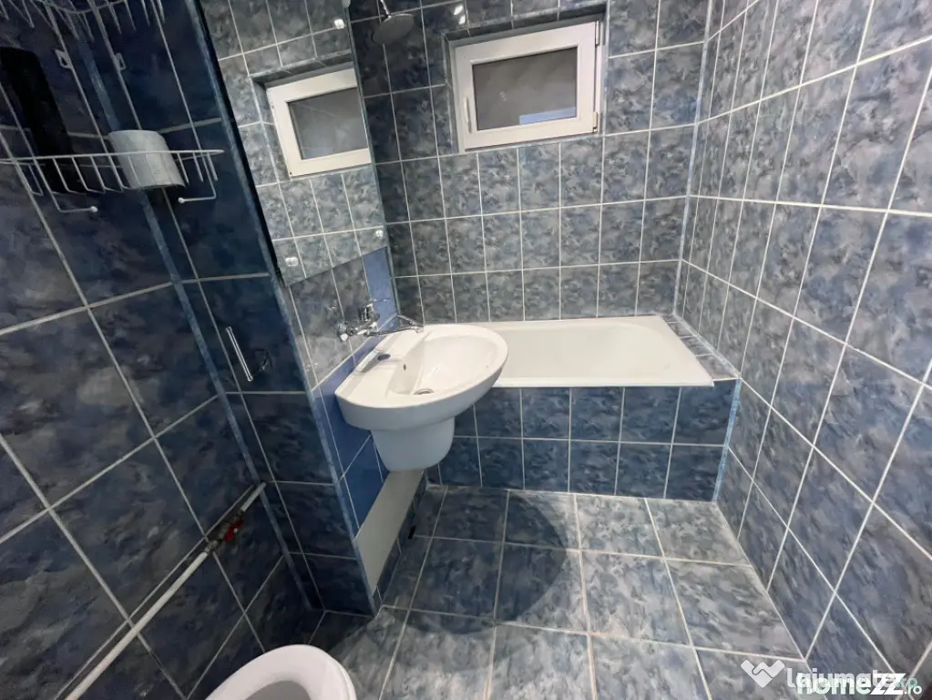 Apartament 3 camere, 63.80 mp utili, zona Centrala