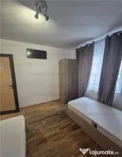 Apartament 3 camere, decomandat - zona Astra-Carpatilor 