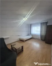 Apartament 3 camere, decomandat - zona Astra-Carpatilor 