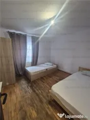 Apartament 3 camere, decomandat - zona Astra-Carpatilor 