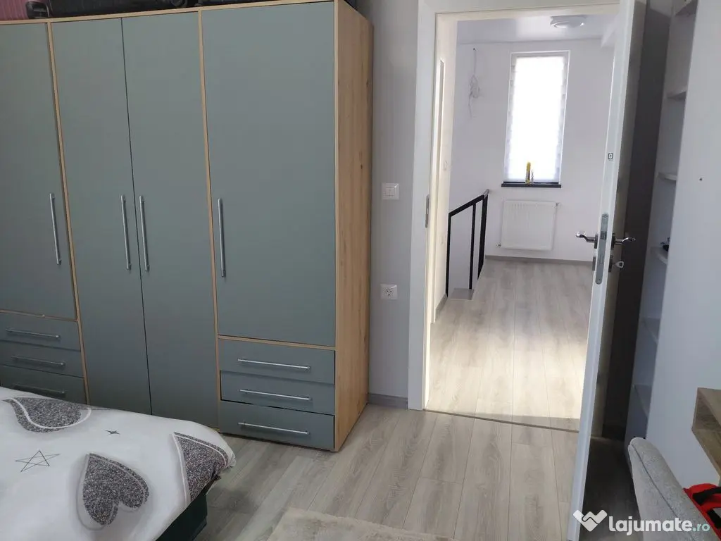 Casă modernă, P+1,complet mobilată, în complex privat...