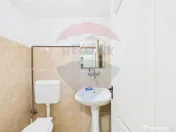 Casă cu două corpuri, ideală pentru firmă, Vitan 