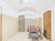 Casă cu două corpuri, ideală pentru firmă, Vitan 