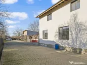 Constructie comerciala rezidentiala 251mp, deschidere la DN1 