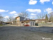 Constructie comerciala rezidentiala 251mp, deschidere la DN1 