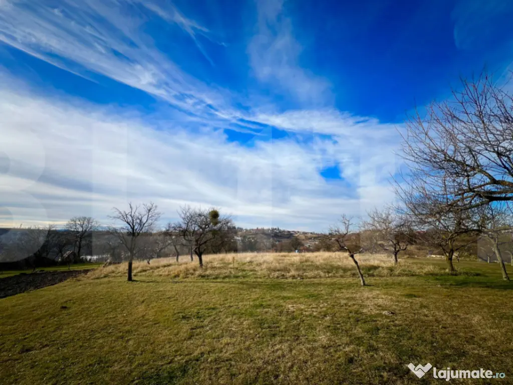 Exclusivist ! Teren intravilan de 2100mp in Feleacu !