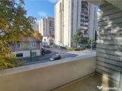 Vila - Bloc modern de 11 camere zona Centrul Civic , Onix 