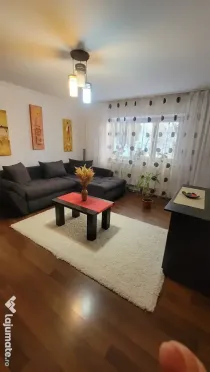 Inchiriez apartament 2 camere zona Piata Mica parter!