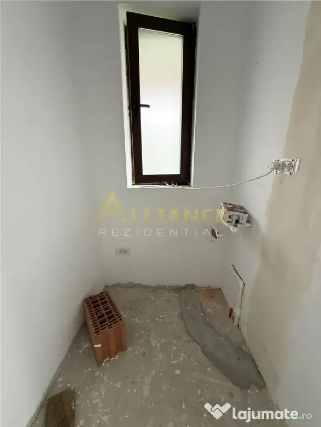 Complex Rezidential Ideal Villas / 5 Camere / 3 Bai / Dressi