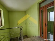 Casa cu etaj in Zadareni de 