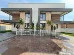 Complex de vile | 5 camere | Finisaje la alegere | Curte ame