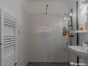 Vilă turistică de vânzare la 5 minute de CASTELUL BRAN... 