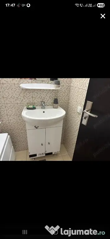 Urgent! garsonieră etaj 1, Hipodrom