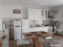 Apartament 2 camere, 57 mp, parcare, zona Teilor