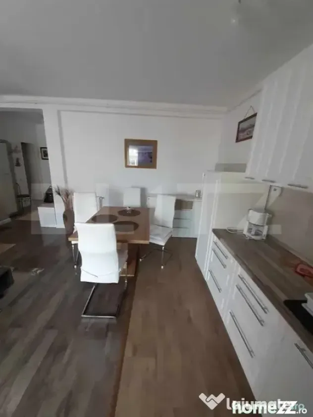 Apartament 2 camere, 57 mp, parcare, zona Teilor