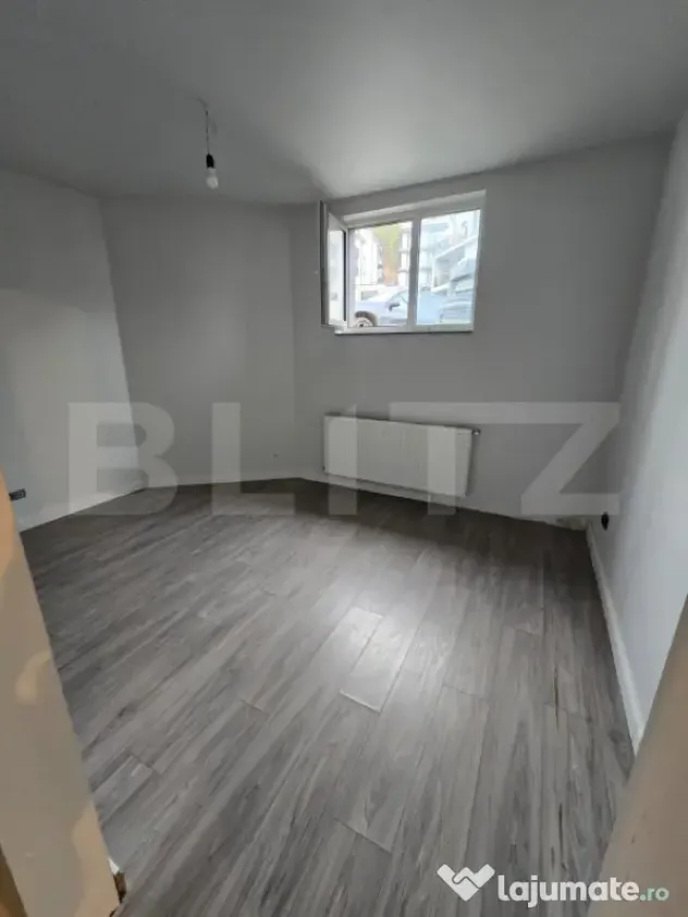 Apartament la demisol, 2 camere, 55 mp, cu parcare, zona Don