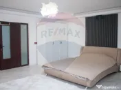 Casă / Vilă cu 5 camere de vânzare 