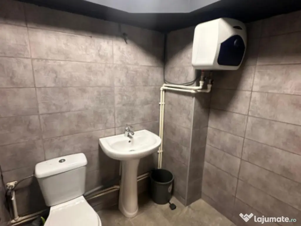 Spațiu de depozitare de închiriat în zona Baba Novac/Prim