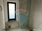 Casă / Vilă cu 4 camere Strada Vrancei 