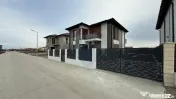 Casă / Vilă cu 4 camere Strada Vrancei 