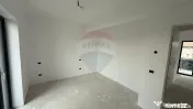 Casă / Vilă cu 4 camere Strada Vrancei 