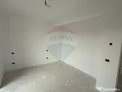 Casă / Vilă cu 4 camere Strada Vrancei 