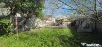 Proprietate semi-centrala, casa demolabila, teren 327 mp, zo
